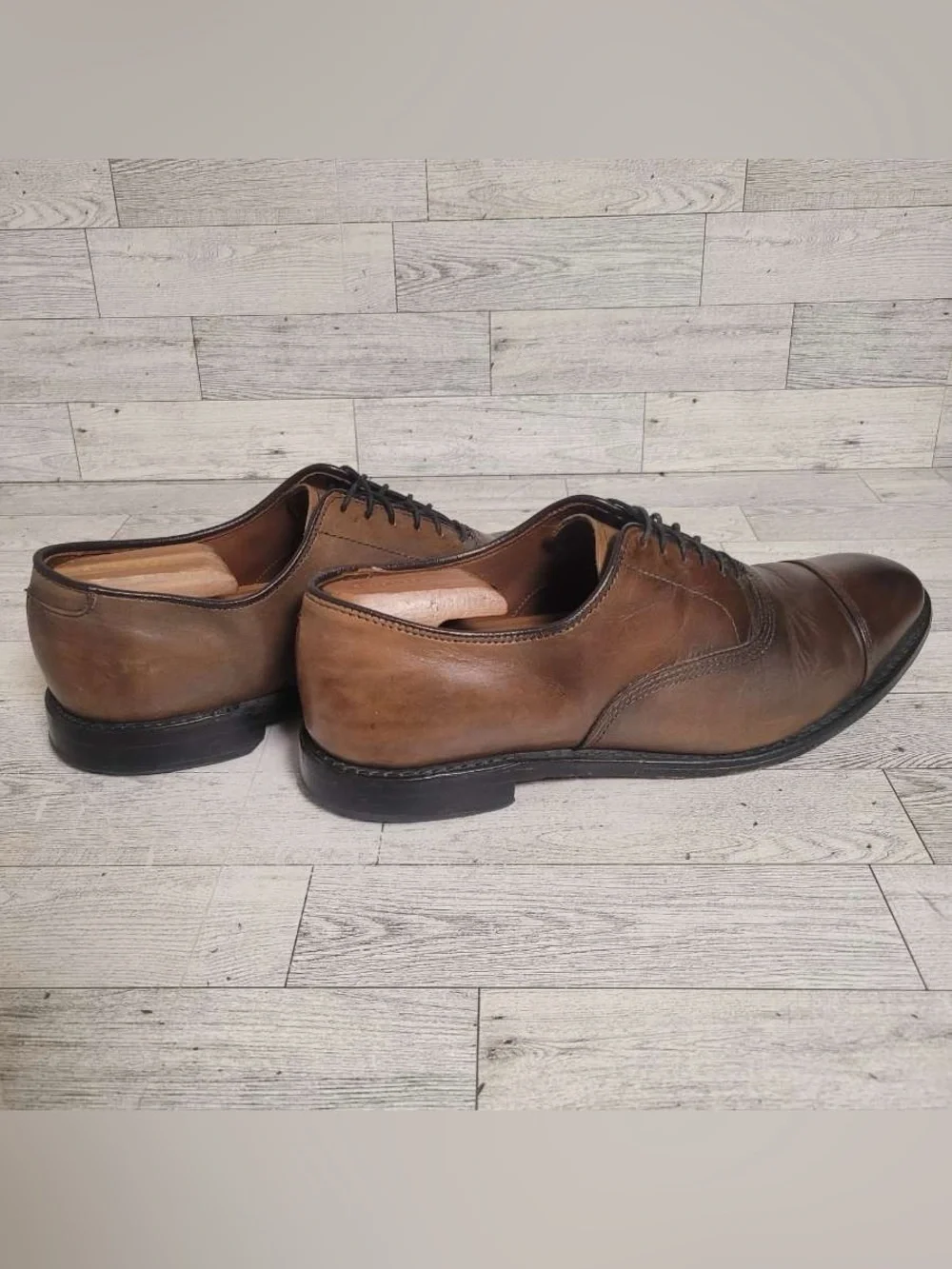 Allen Edmonds men’s allen